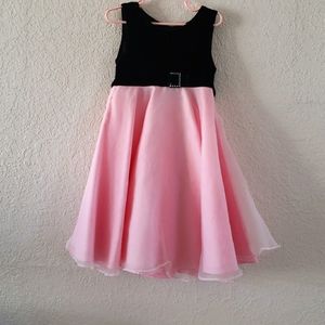 Cute velvate dress